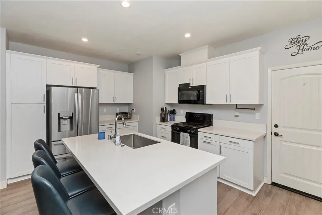 425 Beechwood, Rialto, California 92376 home-pic-13