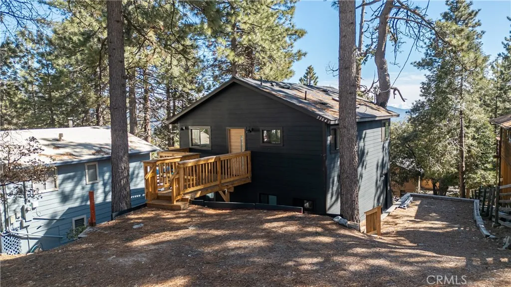 53045 Rockmere Drive, Idyllwild, California 92549 home-pic-1