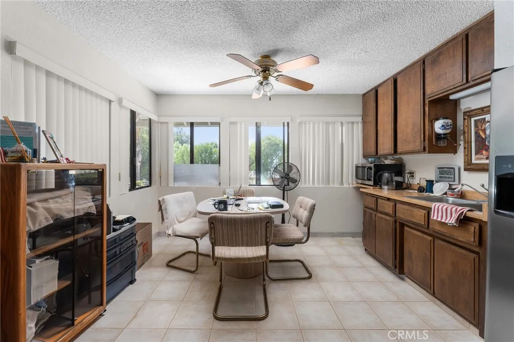 4140 Mockingbird, Banning, California 92220 home-pic-22