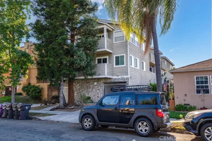 1201 Belmont Avenue 303, Long Beach, California 90804
