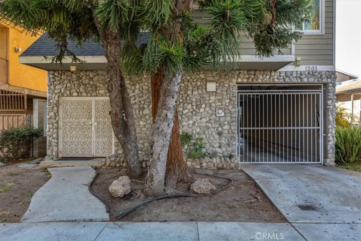 1201 Belmont Avenue 303, Long Beach, California 90804
