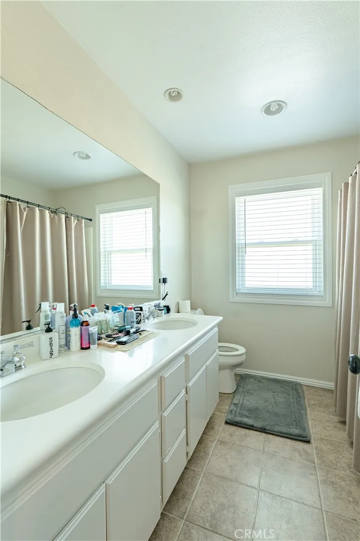1217 W Avenue H7, Lancaster, California 93534 home-pic-19