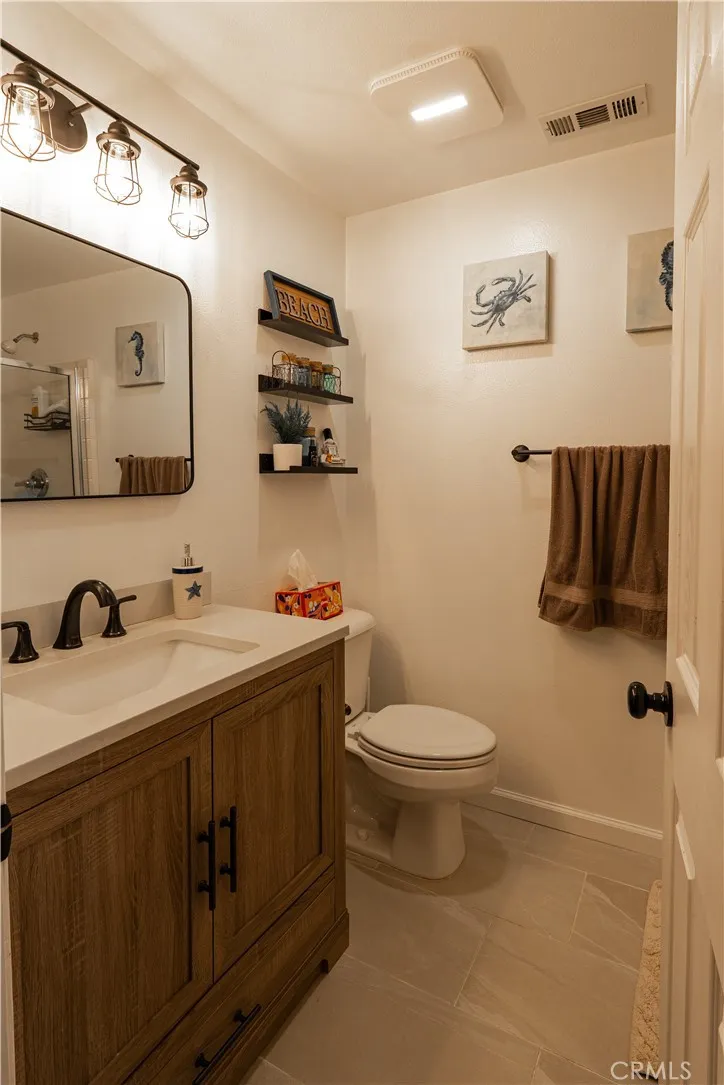 1217 W Avenue H7, Lancaster, California 93534 home-pic-21
