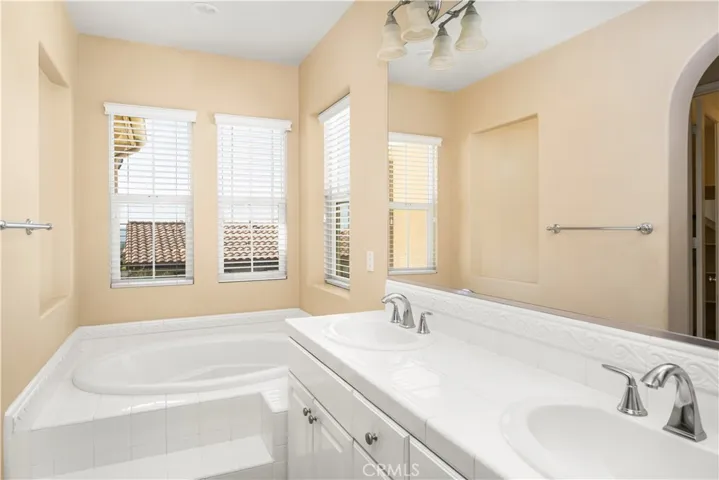 19956 Giovanni Ct, Yorba Linda, California 92886