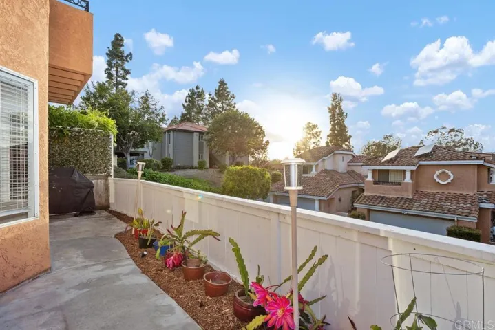 1512 Golfcrest Place, Vista, California 92081
