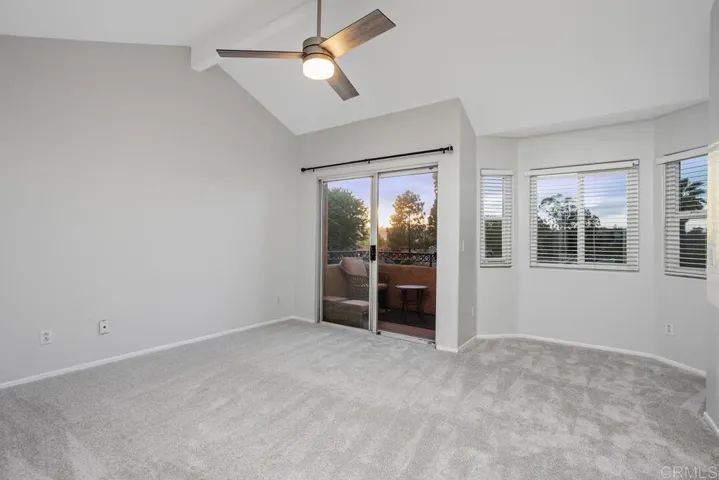 1512 Golfcrest Place, Vista, California 92081