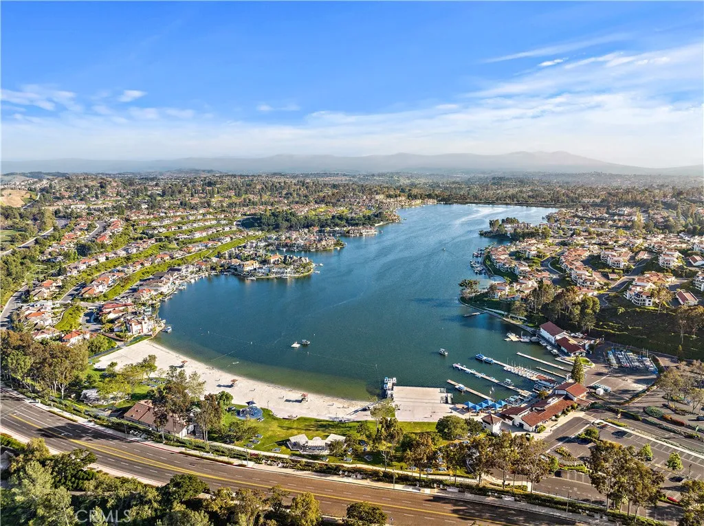 26732 Trasmiras, Mission Viejo, California 92692 home-pic-60