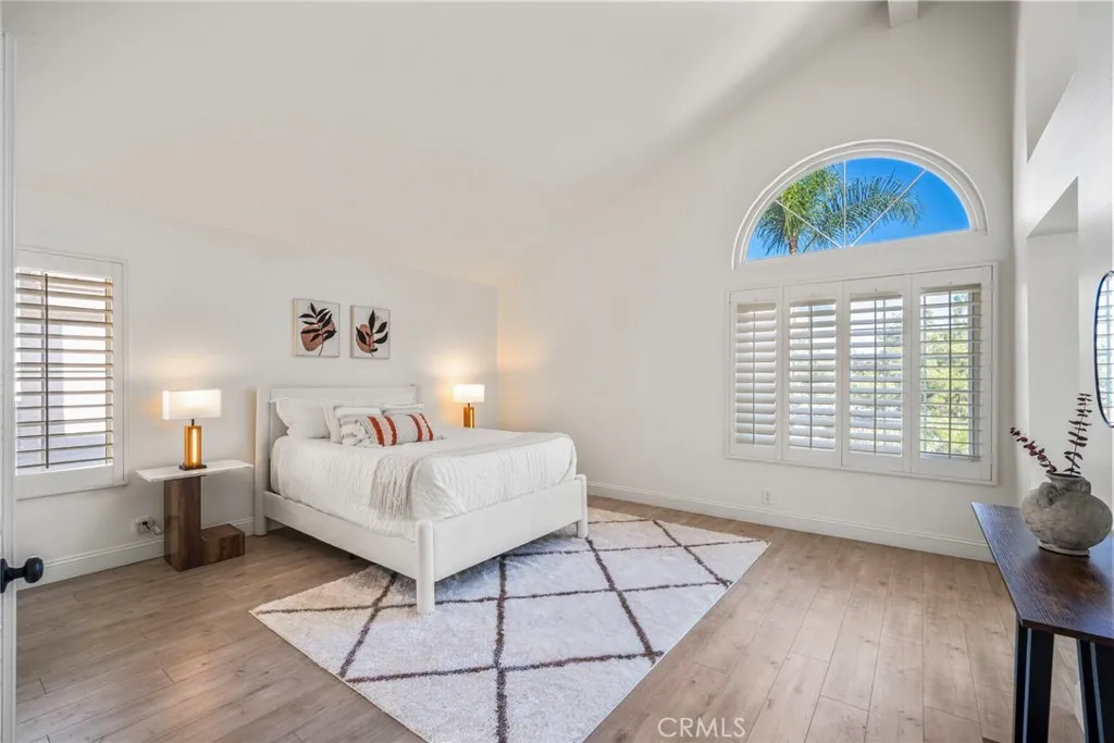 26732 Trasmiras, Mission Viejo, California 92692 home-pic-36
