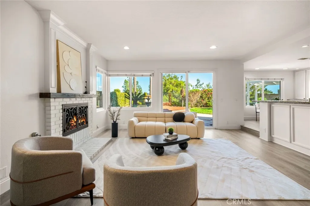 26732 Trasmiras, Mission Viejo, California 92692 home-pic-21