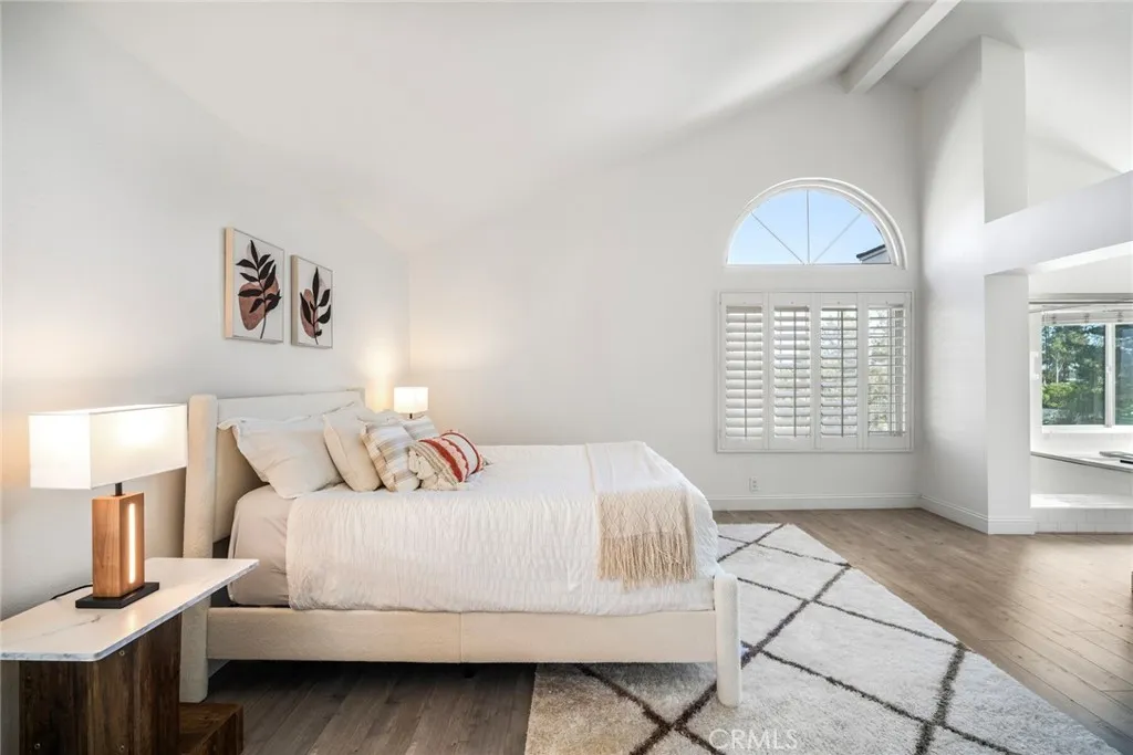 26732 Trasmiras, Mission Viejo, California 92692 home-pic-39