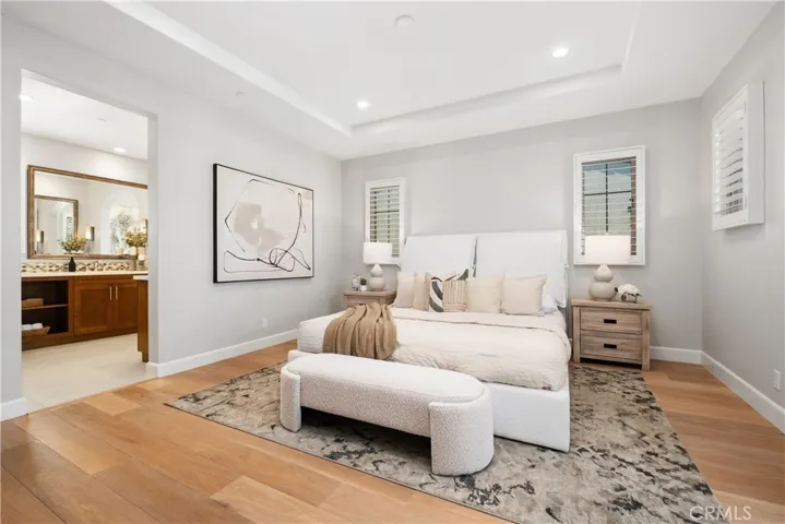 64 English Saddle, Irvine, California 92602