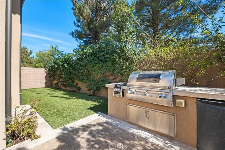 64 English Saddle, Irvine, California 92602