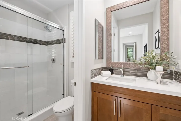 64 English Saddle, Irvine, California 92602