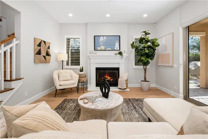64 English Saddle, Irvine, California 92602