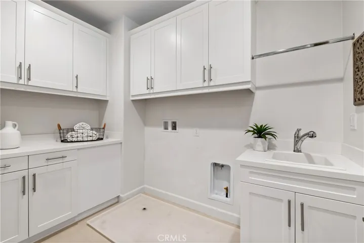 64 English Saddle, Irvine, California 92602
