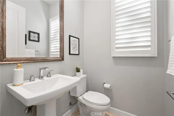 64 English Saddle, Irvine, California 92602