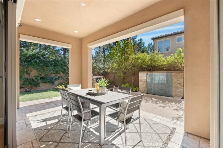 64 English Saddle, Irvine, California 92602