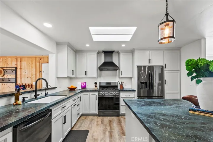 3632 Lawnwood Court, San Luis Obispo, California 93401