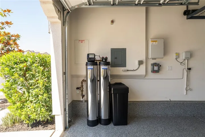 Garage/Water softener