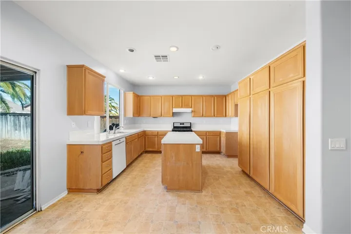 3572 Chesterfield, Perris, California 92571