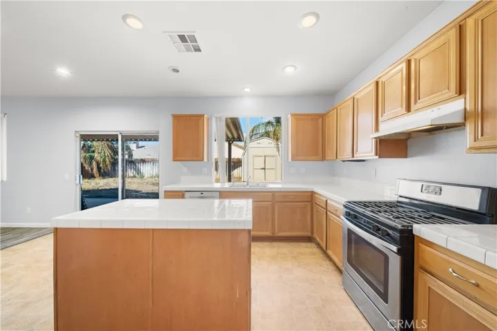 3572 Chesterfield, Perris, California 92571