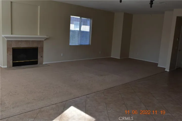 13735 Goldcrest Lane, Eastvale, California 92880
