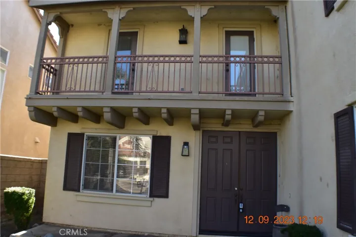 13735 Goldcrest Lane, Eastvale, California 92880