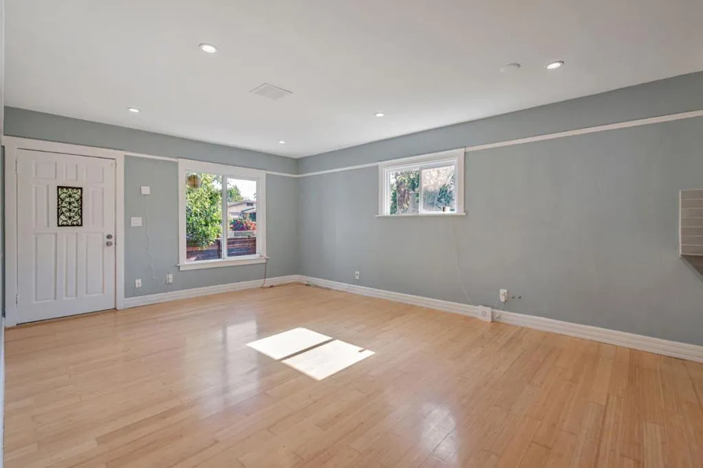 1521 80th Avenue, Oakland, California 94621 home-pic-9