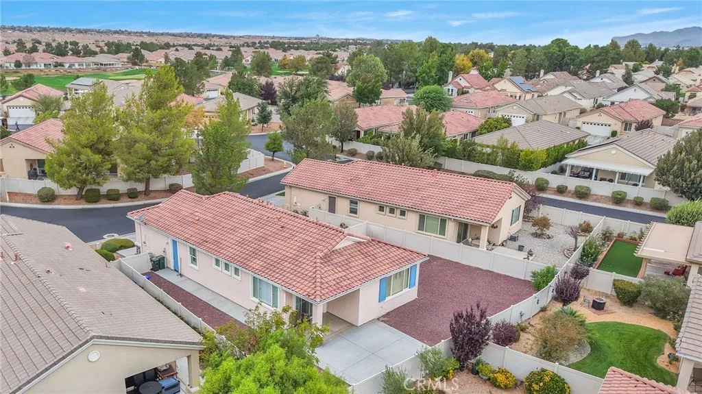 11063 Semmering Court, Apple Valley, California 92308 home-pic-37