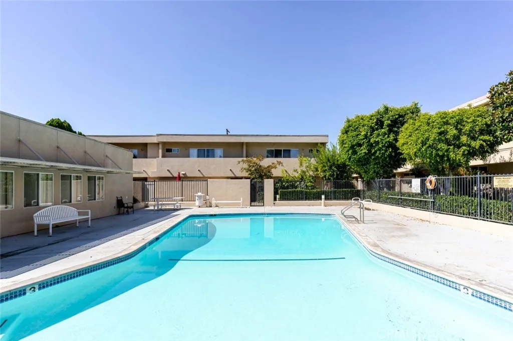 6232 Morse Avenue, North Hollywood, California 91606 home-pic-31
