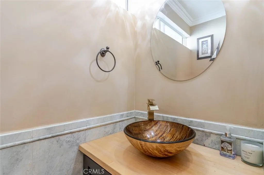 6232 Morse Avenue, North Hollywood, California 91606 home-pic-14