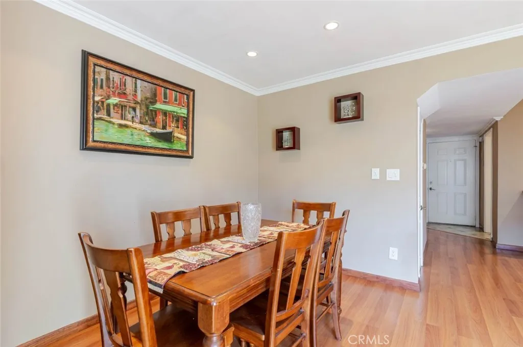 6232 Morse Avenue, North Hollywood, California 91606 home-pic-6