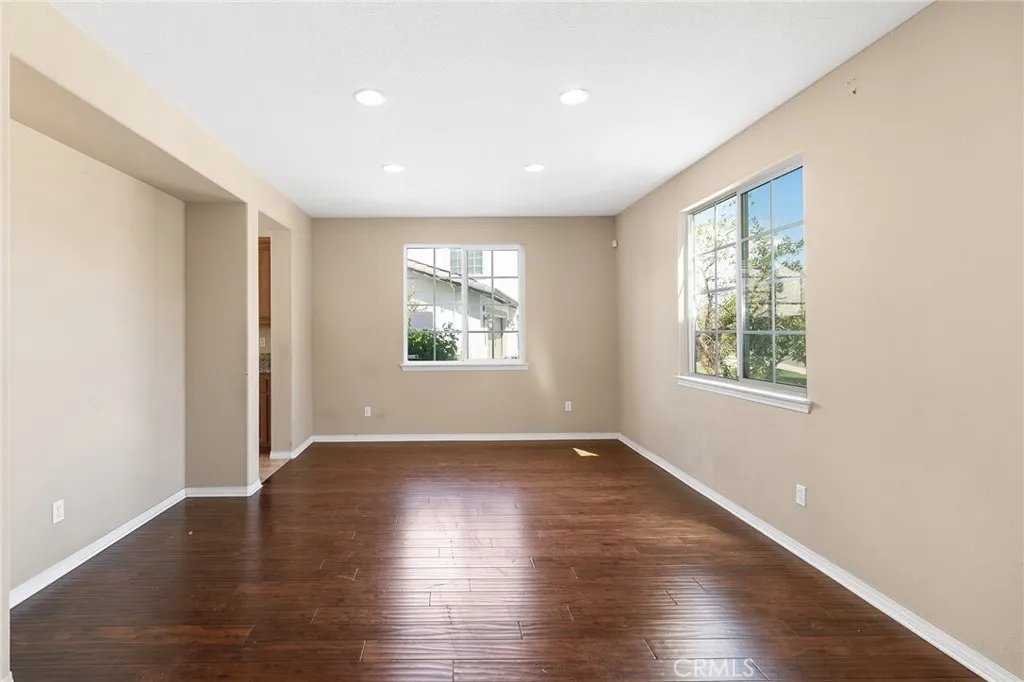 28475 Nautical Point Cir, Menifee, California 92585 home-pic-11
