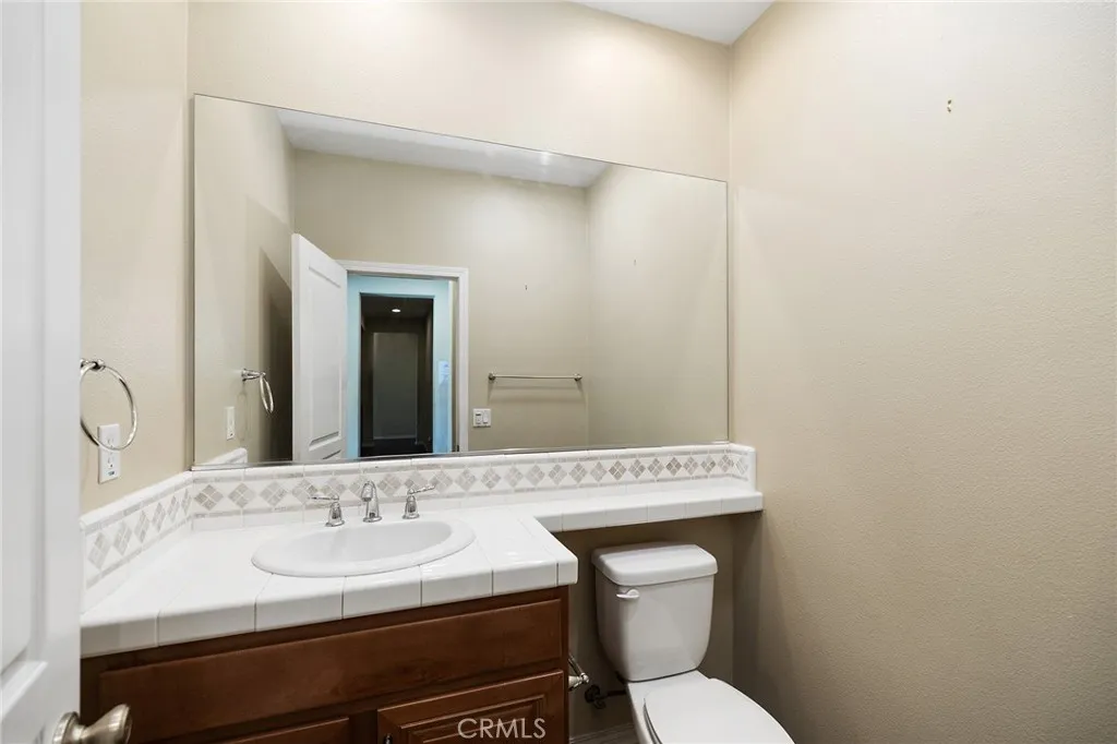 28475 Nautical Point Cir, Menifee, California 92585 home-pic-27