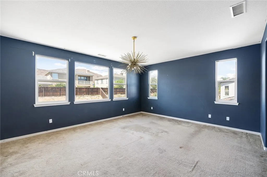 28475 Nautical Point Cir, Menifee, California 92585 home-pic-32