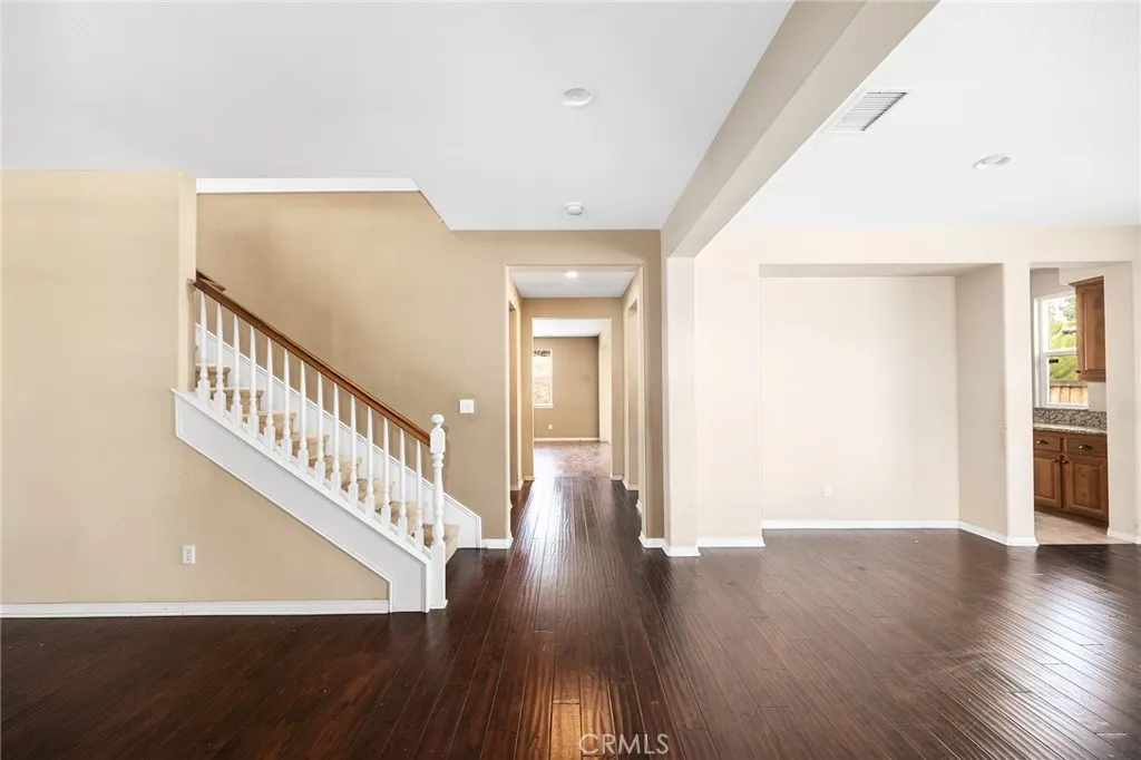 28475 Nautical Point Cir, Menifee, California 92585 home-pic-7
