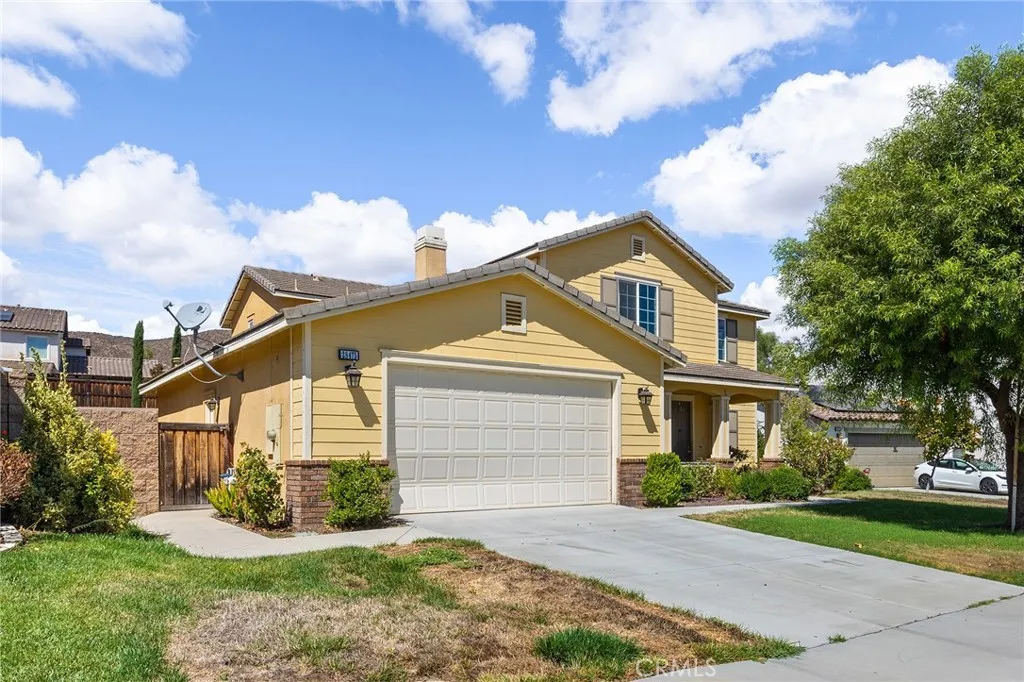 28475 Nautical Point Cir, Menifee, California 92585 home-pic-1