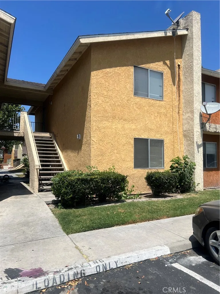1025 N Tippecanoe 238, San Bernardino, California 92410 home-pic-1