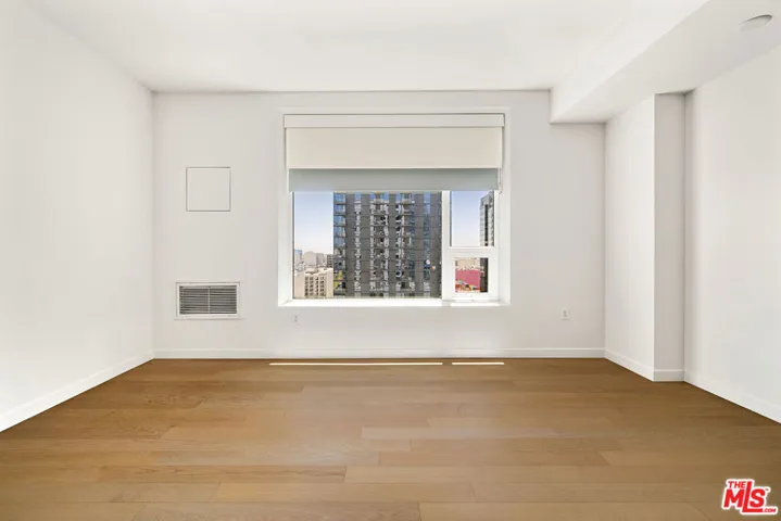 1050 S Grand Avenue 1405, Los Angeles, California 90015
