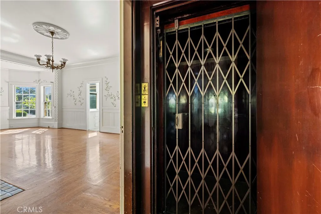 201 Orange Grove Avenue, South Pasadena, California 91030 home-pic-14