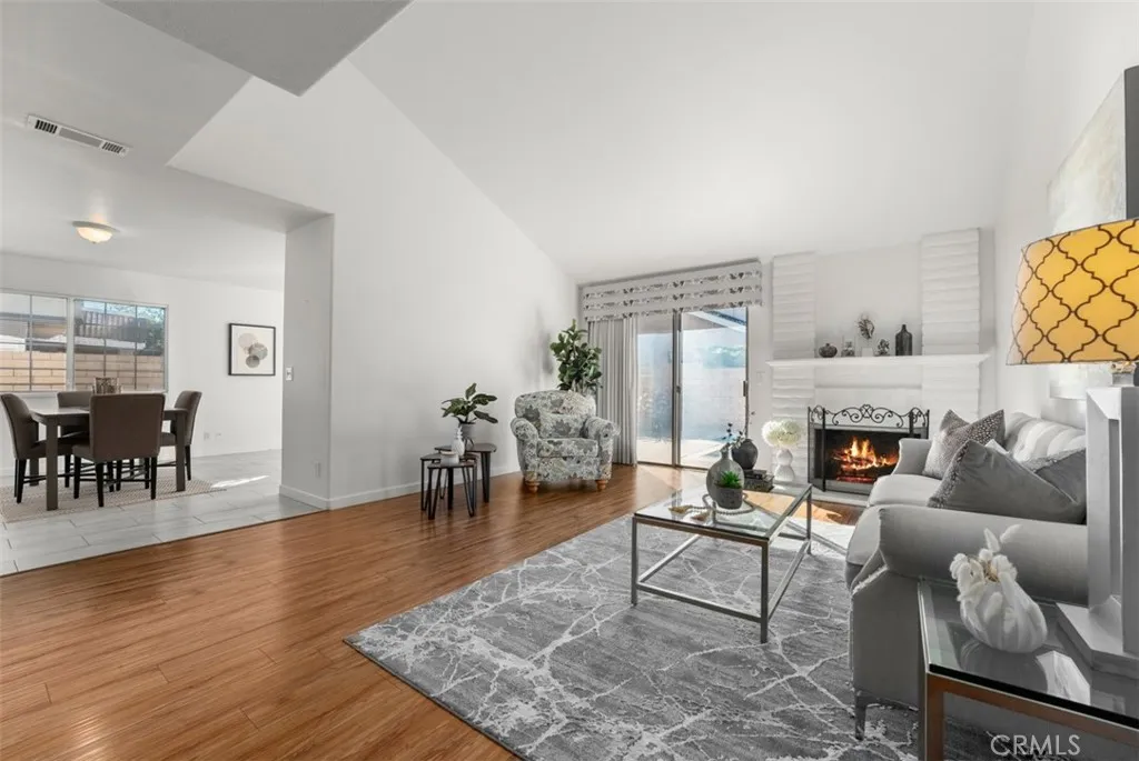 692 N Rancho Santiago Blvd, Orange, California 92869 home-pic-6