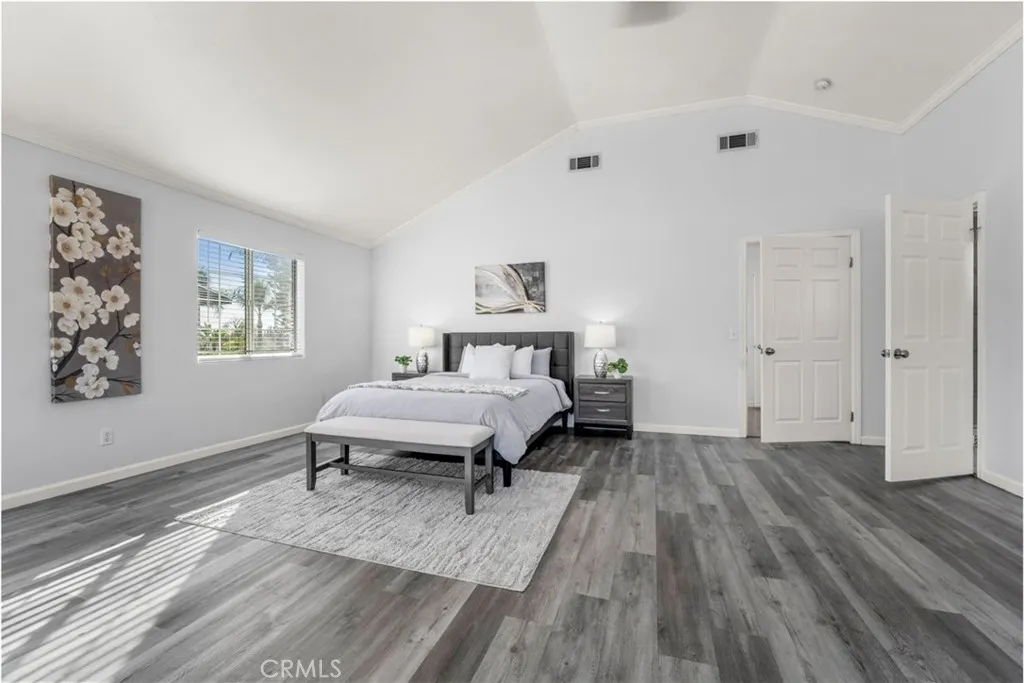692 N Rancho Santiago Blvd, Orange, California 92869 home-pic-28