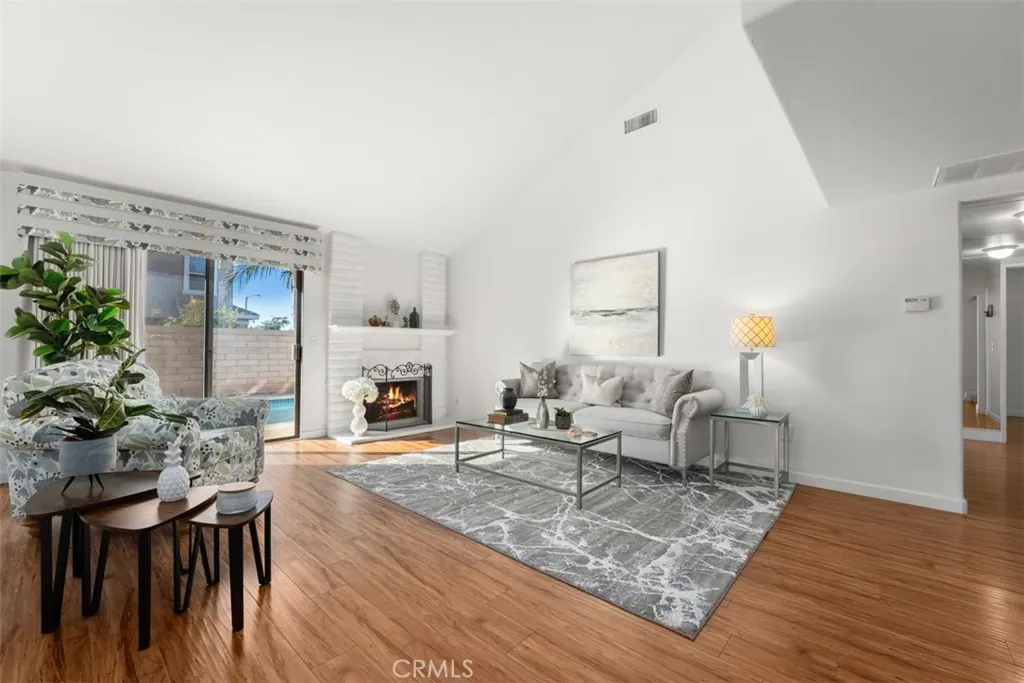 692 N Rancho Santiago Blvd, Orange, California 92869 home-pic-8