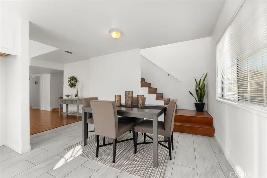 692 N Rancho Santiago Blvd, Orange, California 92869 home-pic-4