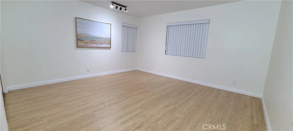 5613 N Charlotte Avenue, San Gabriel, California 91776 home-pic-23