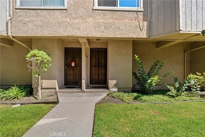 334 S Walnut 13, Brea, California 92821