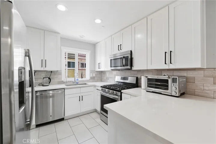 334 S Walnut 13, Brea, California 92821