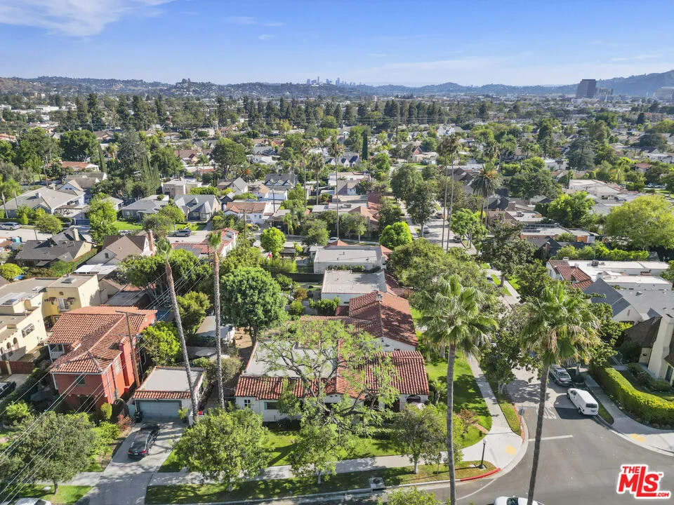1148 Cordova Avenue, Glendale, California 91207 home-pic-65