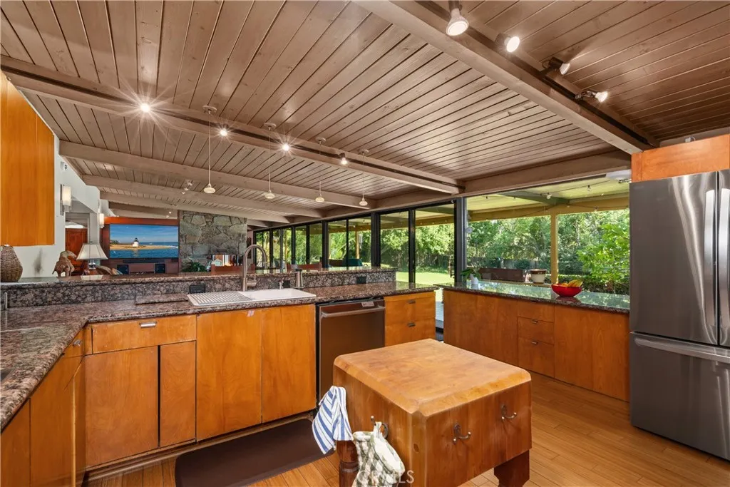 1462 Lemon Ave, Bradbury, California 91008 home-pic-11