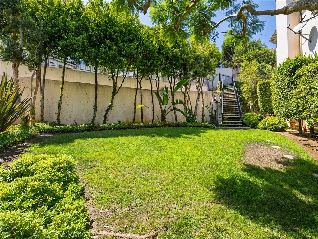 1438 Elin Point Drive, El Segundo, California 90245 home-pic-22